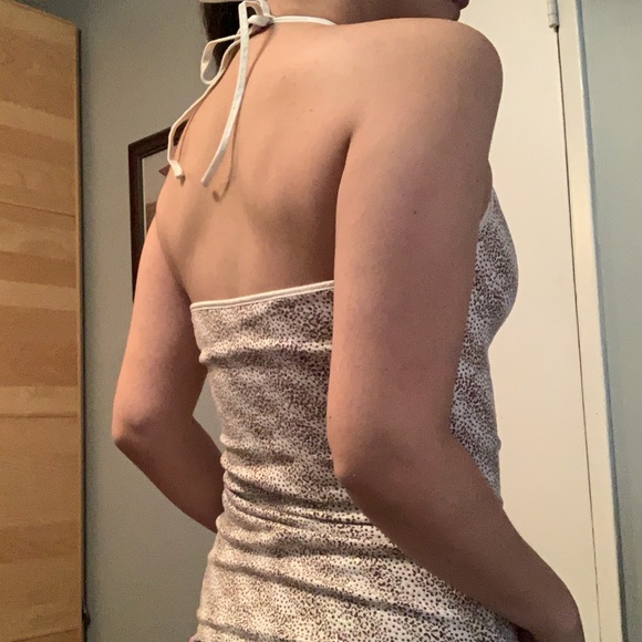 Express basic leopard stretch halter top - Picture 4 of 8